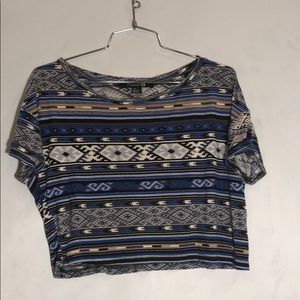 Forever 21 top for girls. Size S.